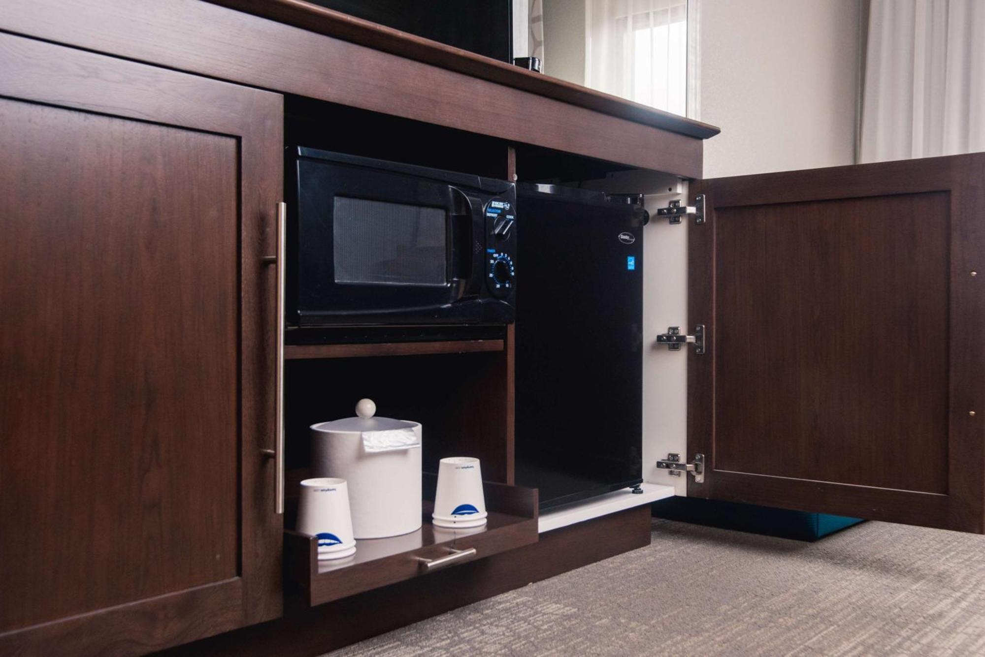 Hampton Inn Joplin Εξωτερικό φωτογραφία