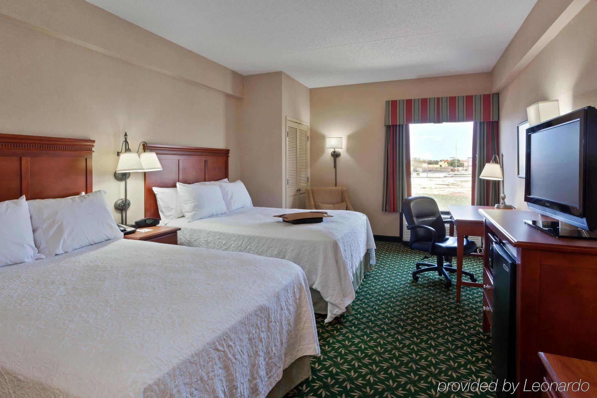 Hampton Inn Joplin Εξωτερικό φωτογραφία